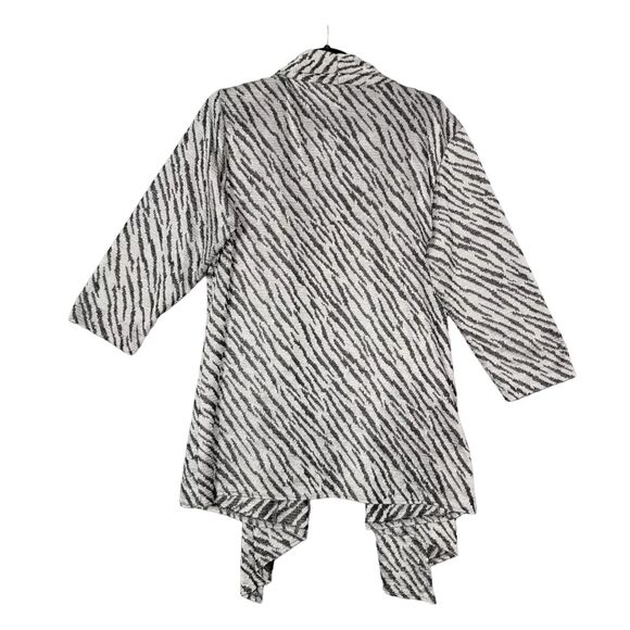 ADDITIONS BY CHICOS Silver Black Zebra Animal Print Cardigan SIZE 3 US XL 16 - Picture 2 of 10